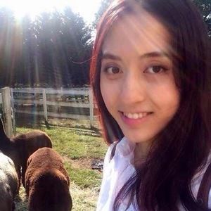 Meet your Posher, Yan